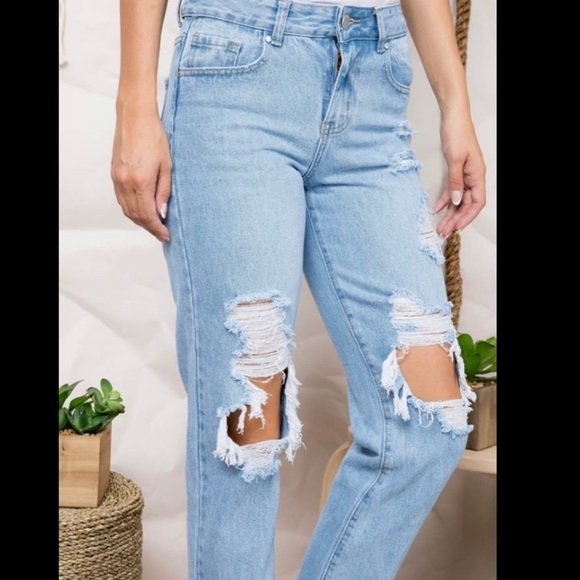 Light Blue Mom Jeans - Picture 2 of 3